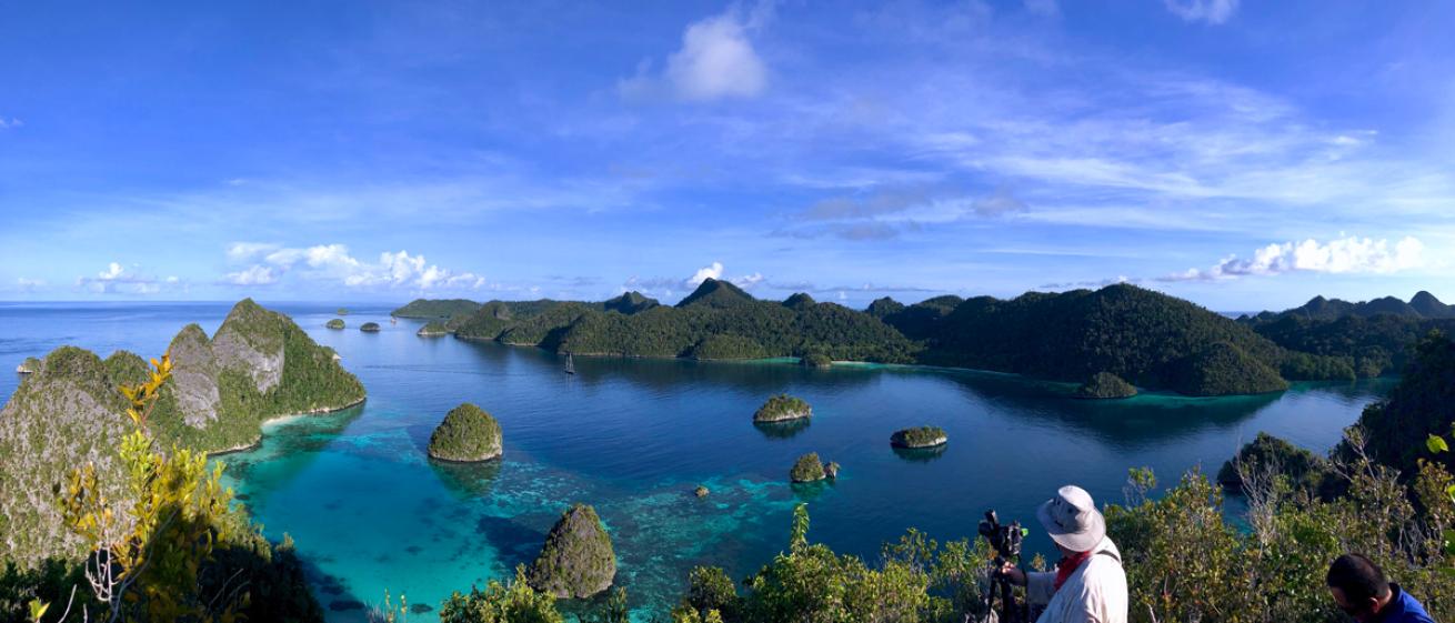 Raja Ampat Hike