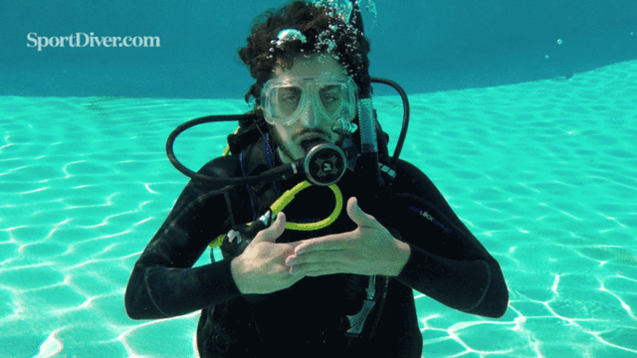 scuba hand signals out of breath