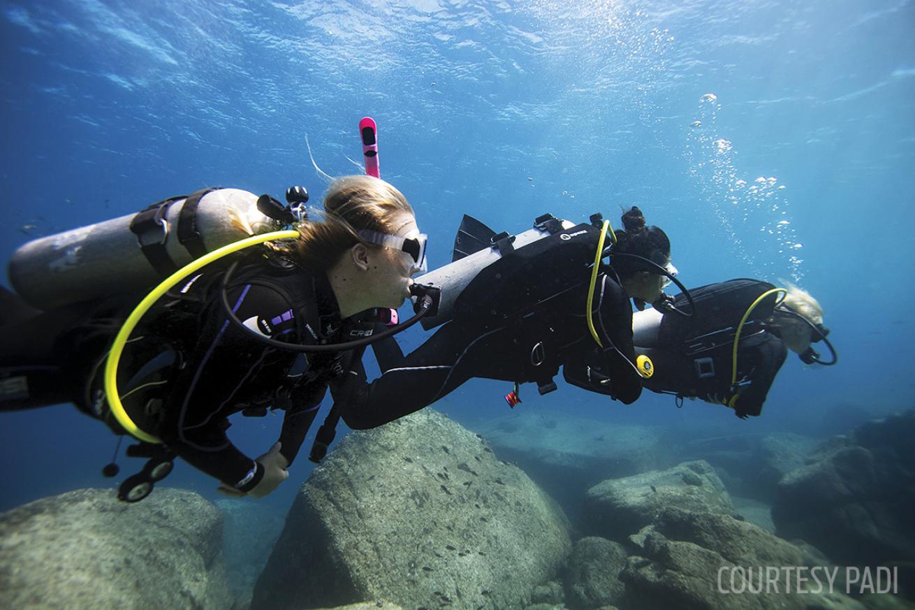 PADI divemaster course