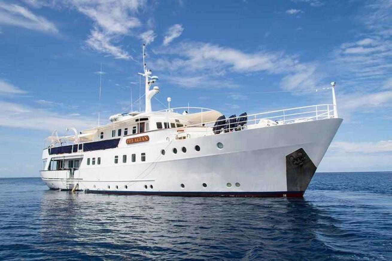 pelagian wakatobi liveaboard