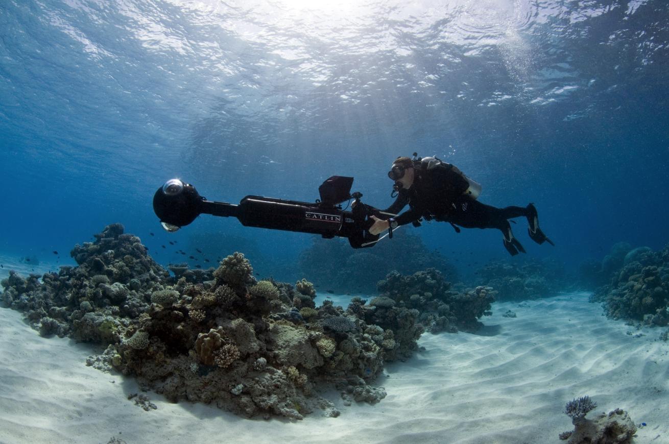 Underwater Camera Scooter Maps