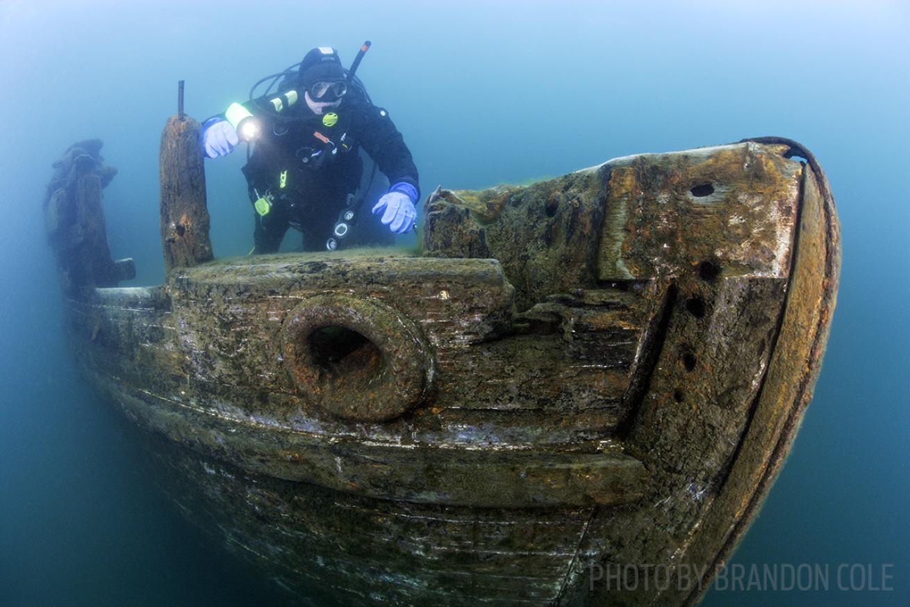scuba diving great lakes shipwreck