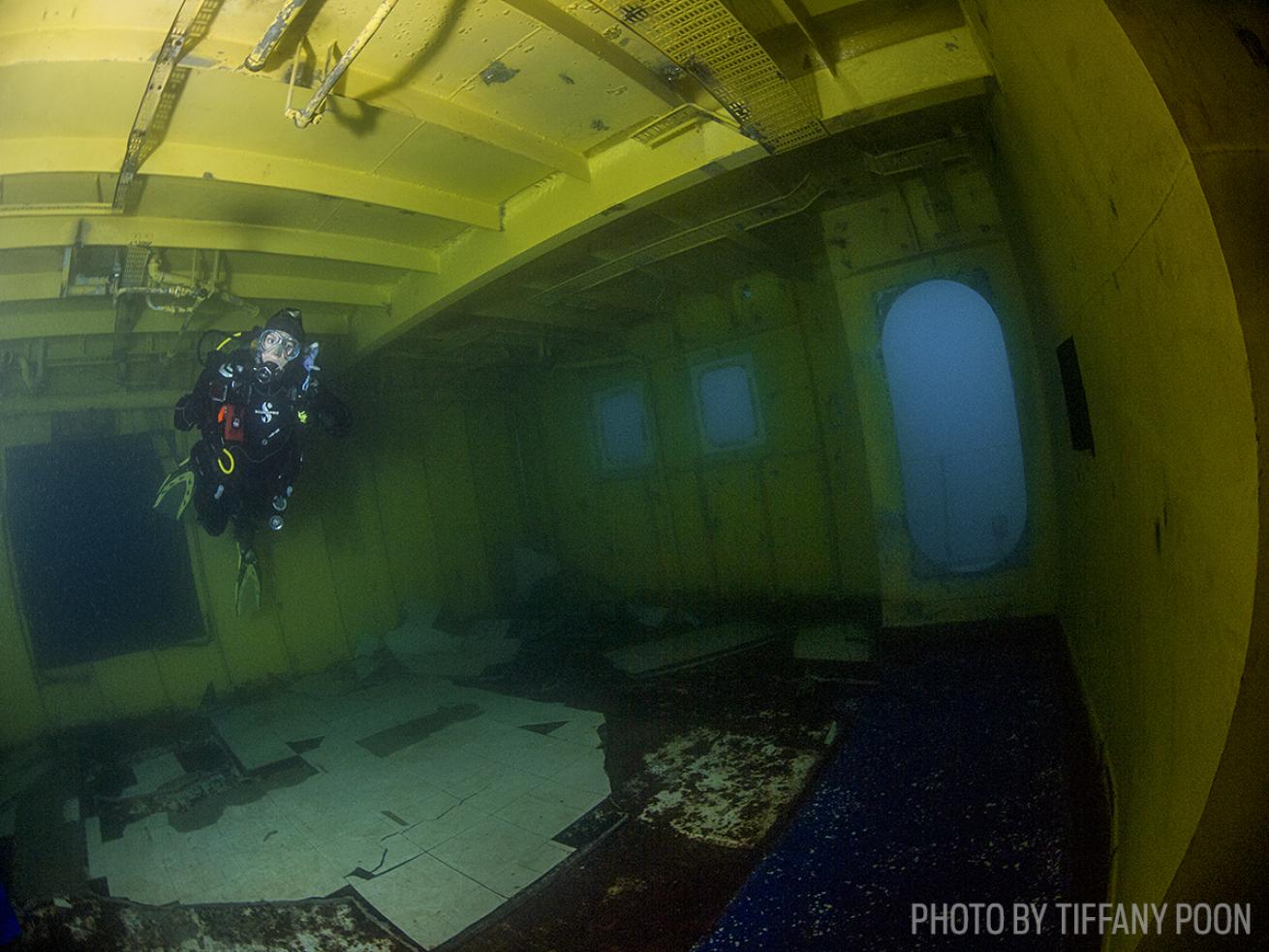 scuba diving Uribe 121 shipwreck mexico