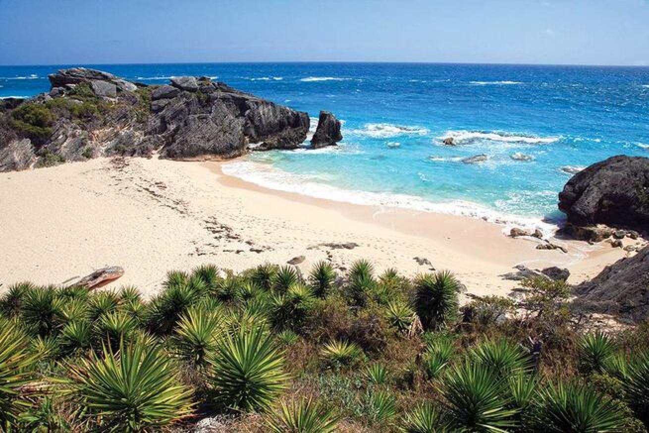 While Bermuda's Horseshoe Bay is packed during the summer months, many people aren't aware that the beach's far eastern side offers beautiful coves and no crowds.