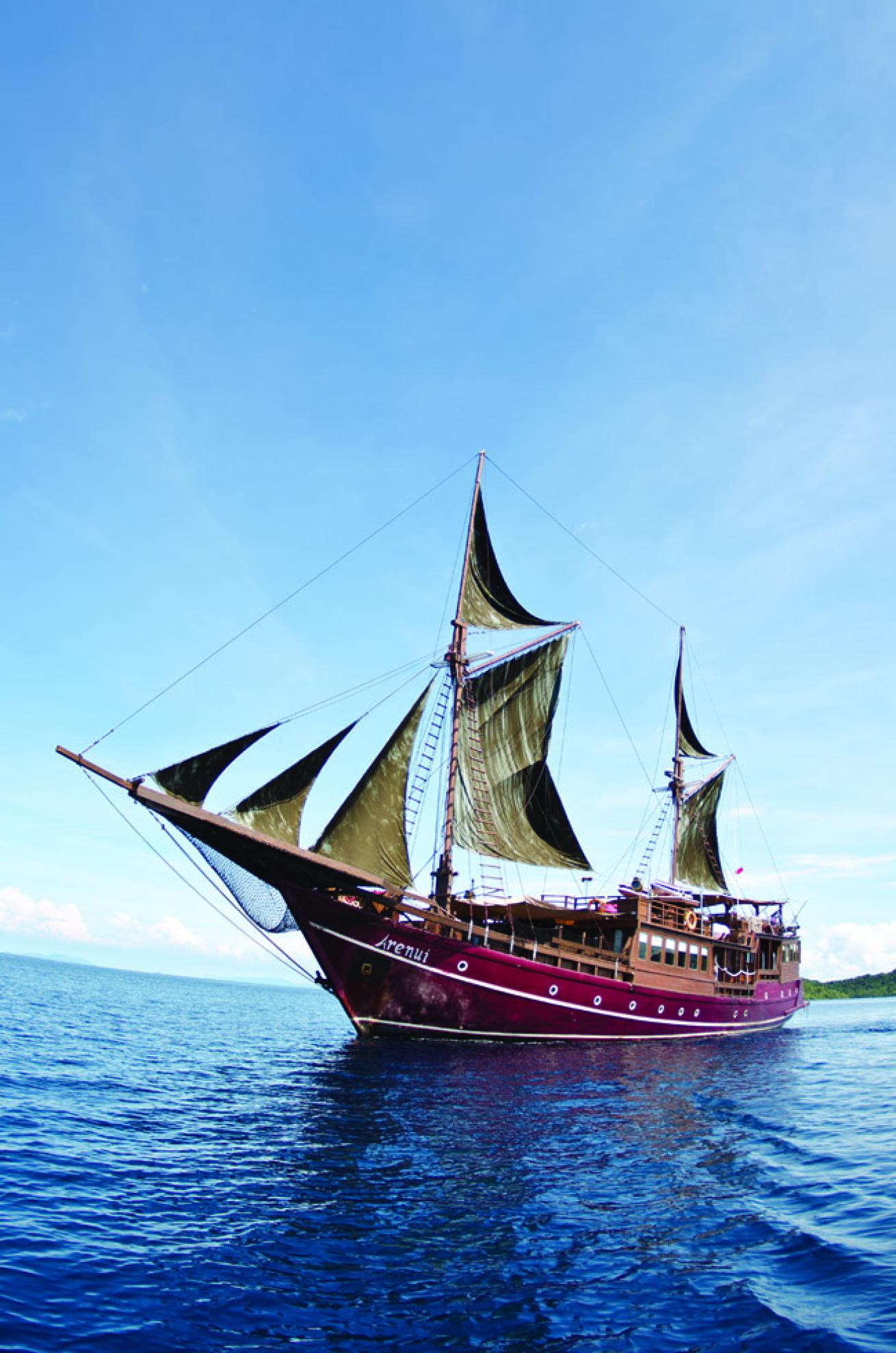 Arenui the Boutique Live-Aboard