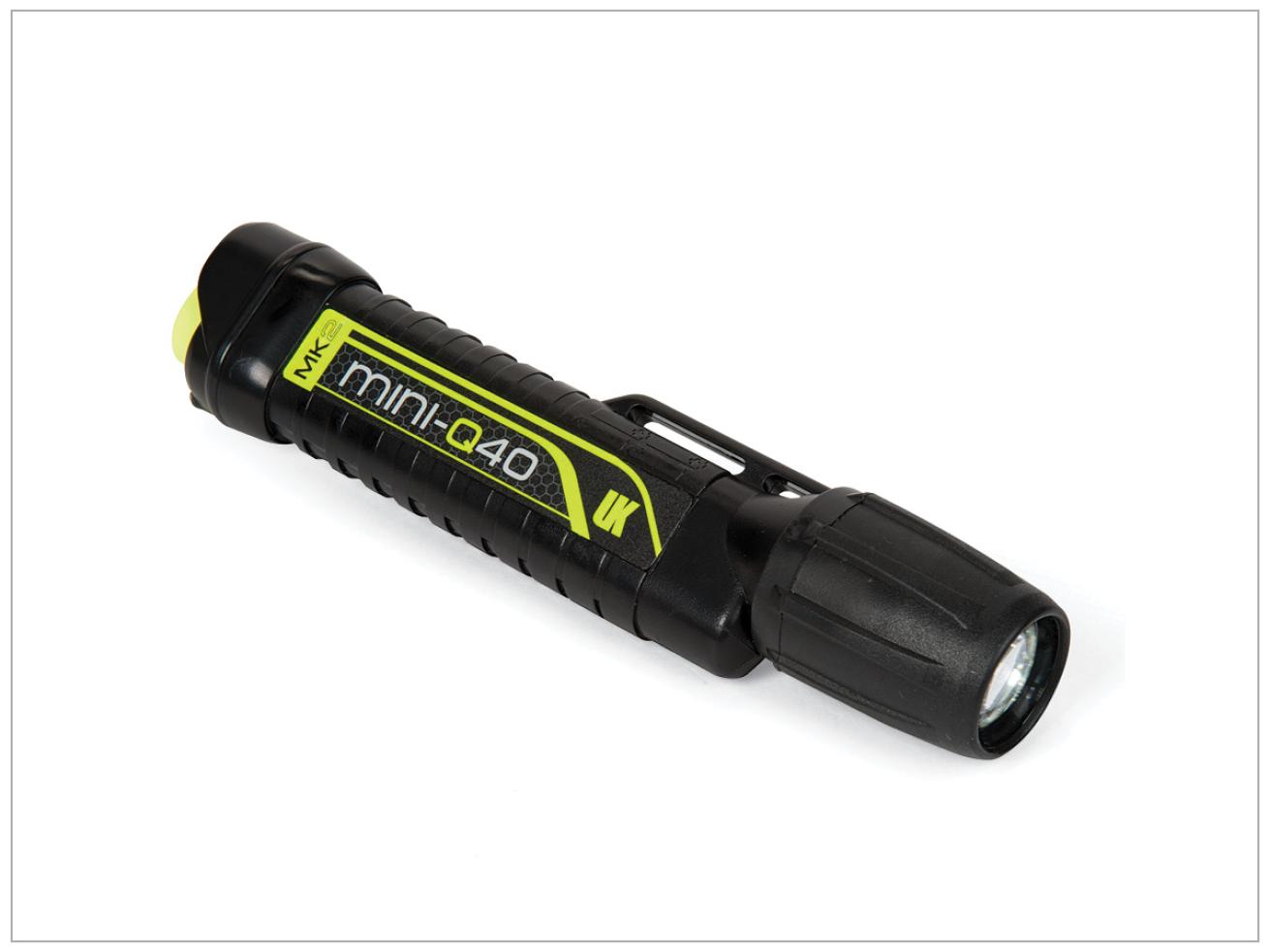 Underwater Kinetics MINI Q40 MK2 Compact Light