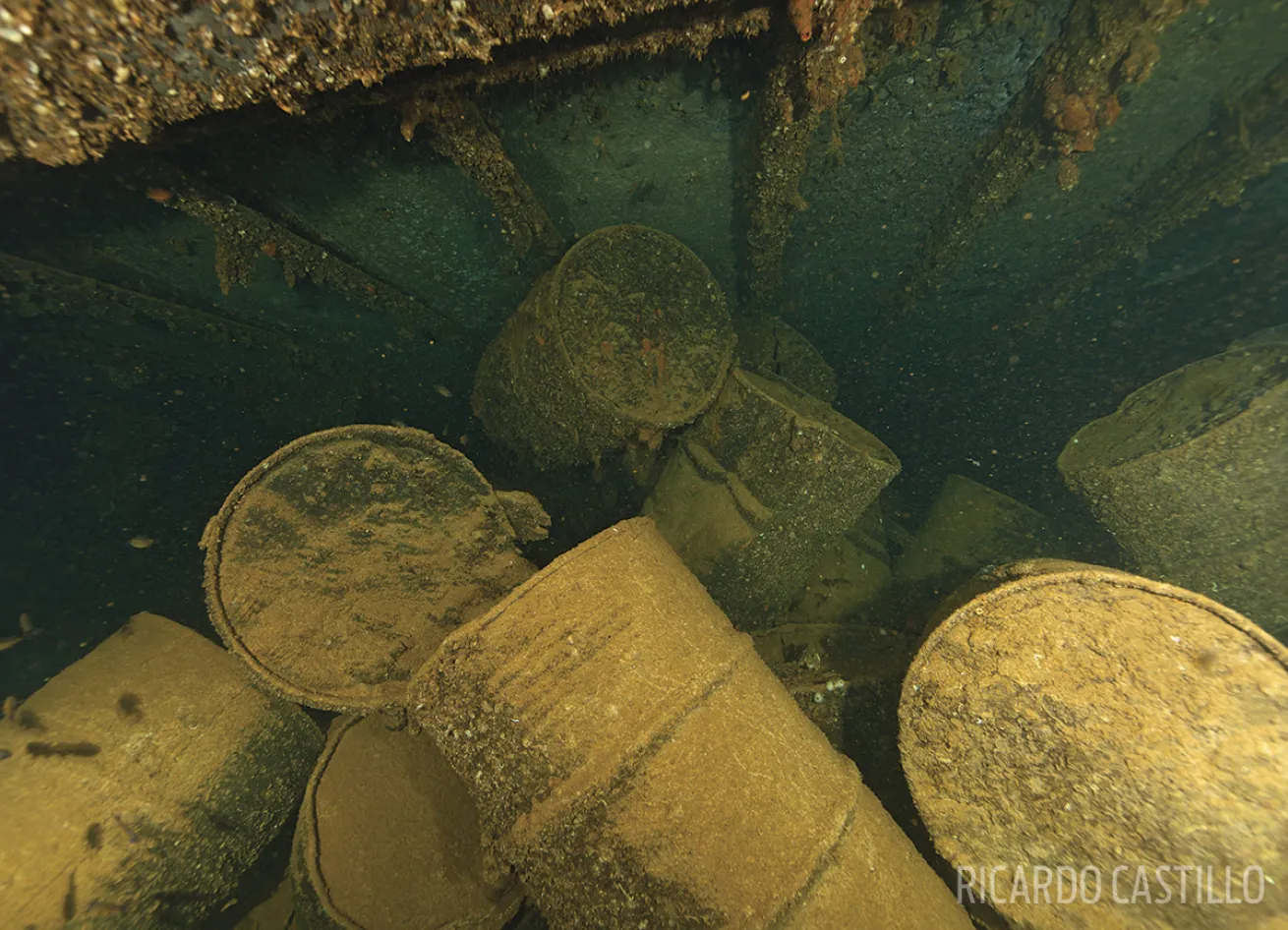 scuba diving truk lagoon wrecks 