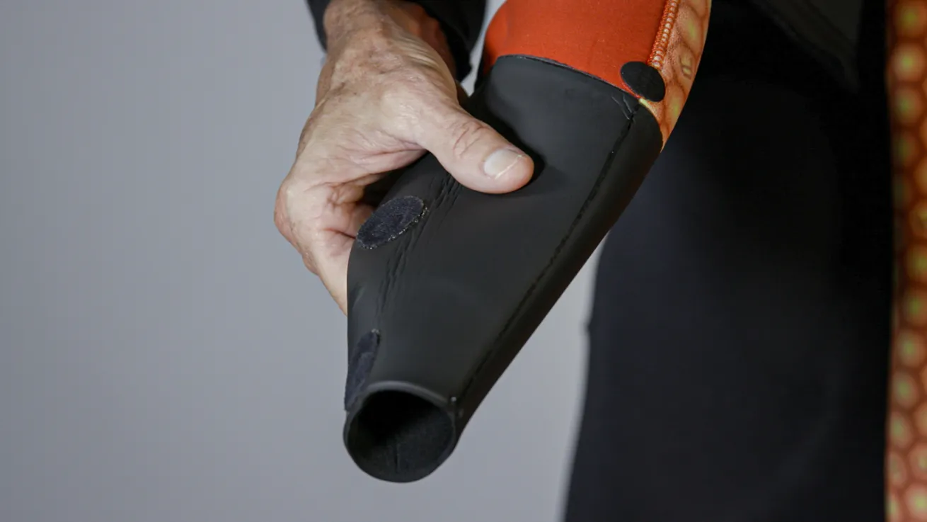 Bare wetsuit seal