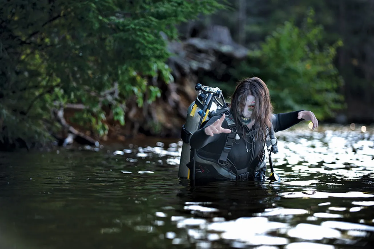 Scuba diving zombies costume