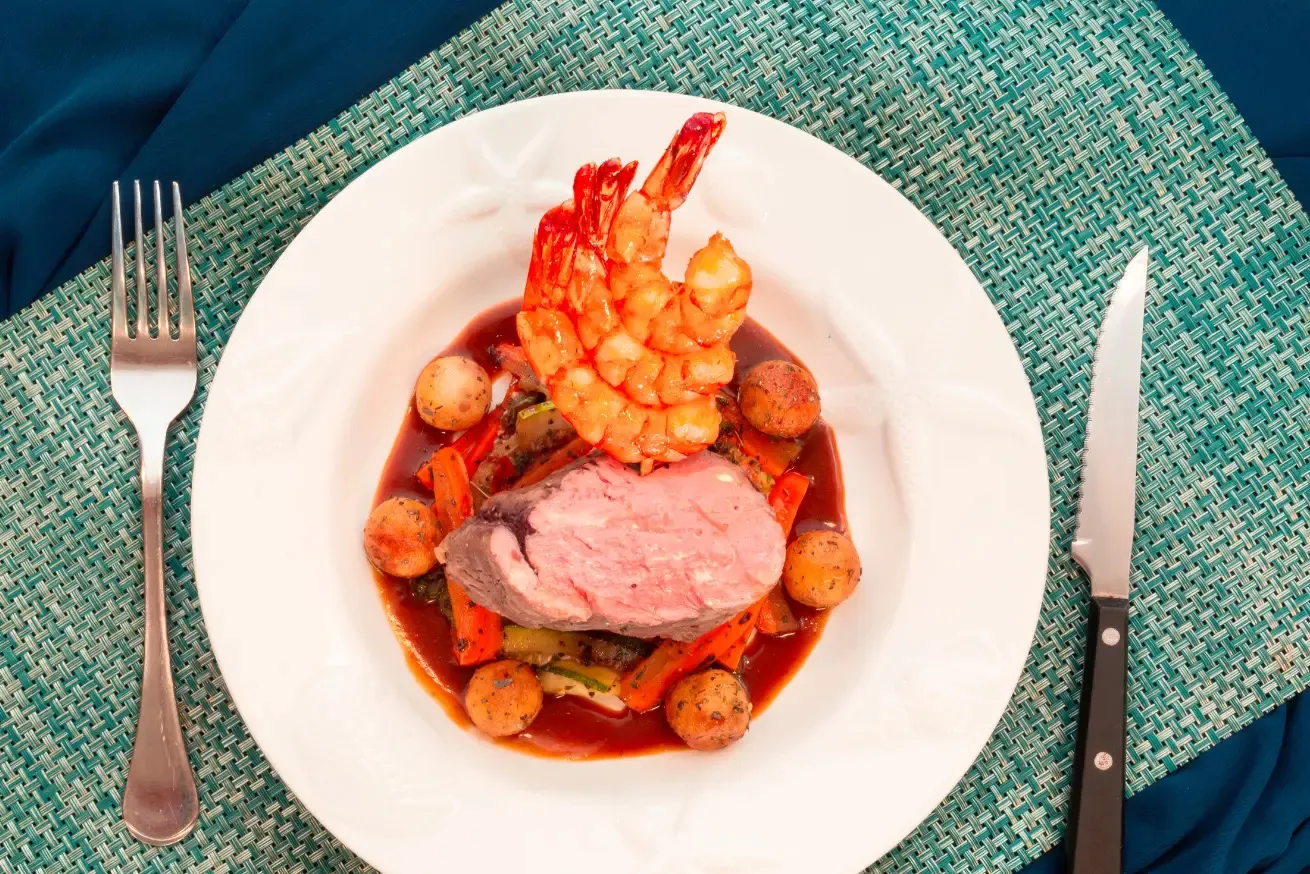 Aggressor chefs are culinary artists, who believe that food is an integral part of the culture, the landscape and the adventure experience