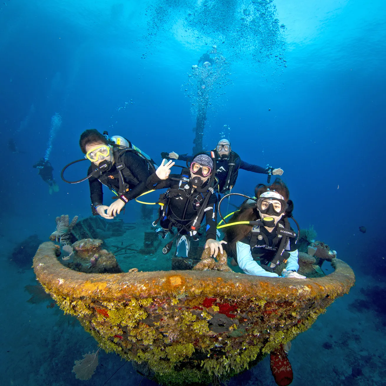 Kids have fun while learning important underwater skills.