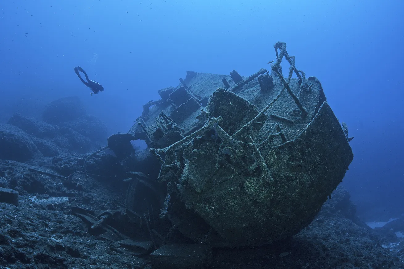 A diver approaches a wreck off the coast of Kaş.
