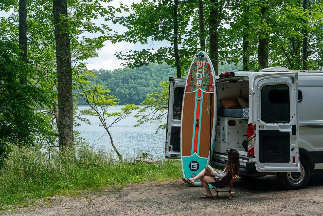 Diving from a camper van means you’ll have more time before and after your dives to relax and enjoy other leisure and recreational activities, like reading and paddling.