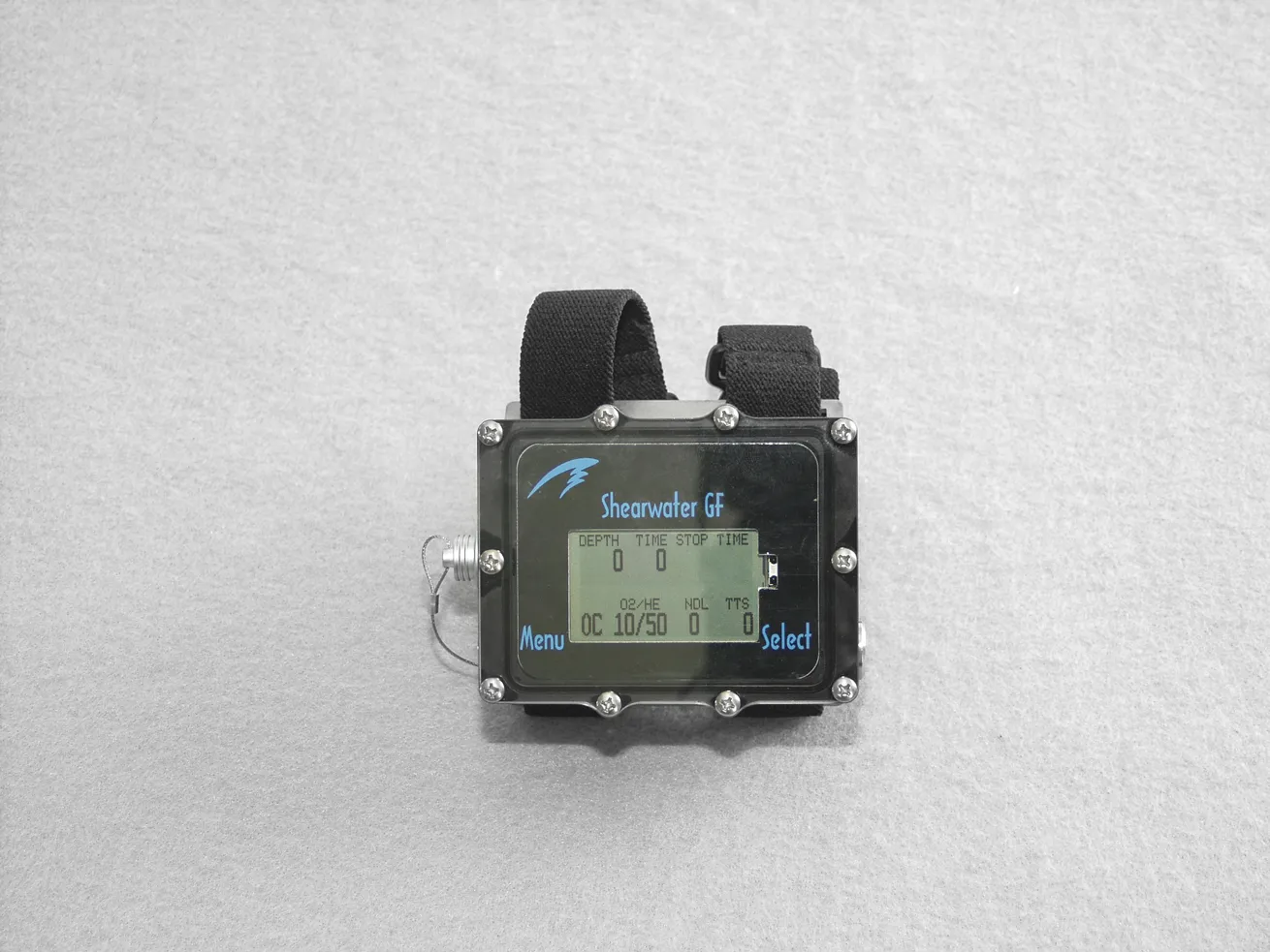 Shearwater’s first stand-alone dive computer, the GF, offered technical capabilities such as trimix.