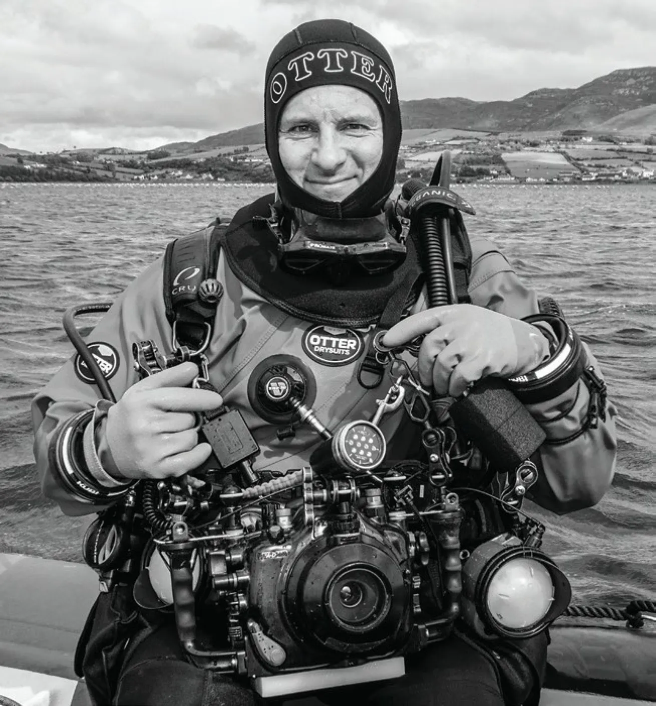 Brandon Cole is a wildlife photojournalist whose award-winning imagery showcases the incredible animals that inhabit environments from tropical coral reefs to cold-water kelp forests.

