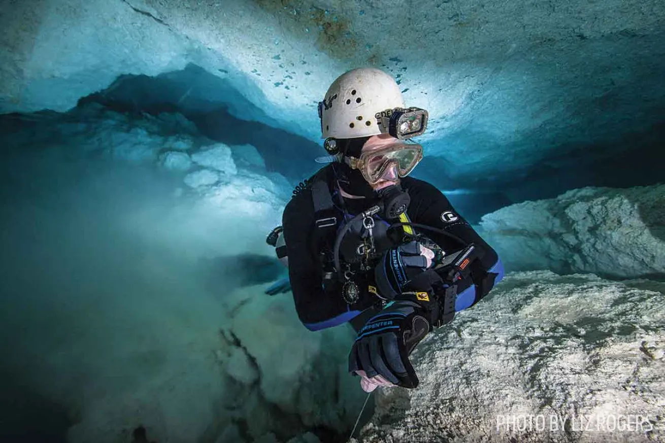 cave diving exploration