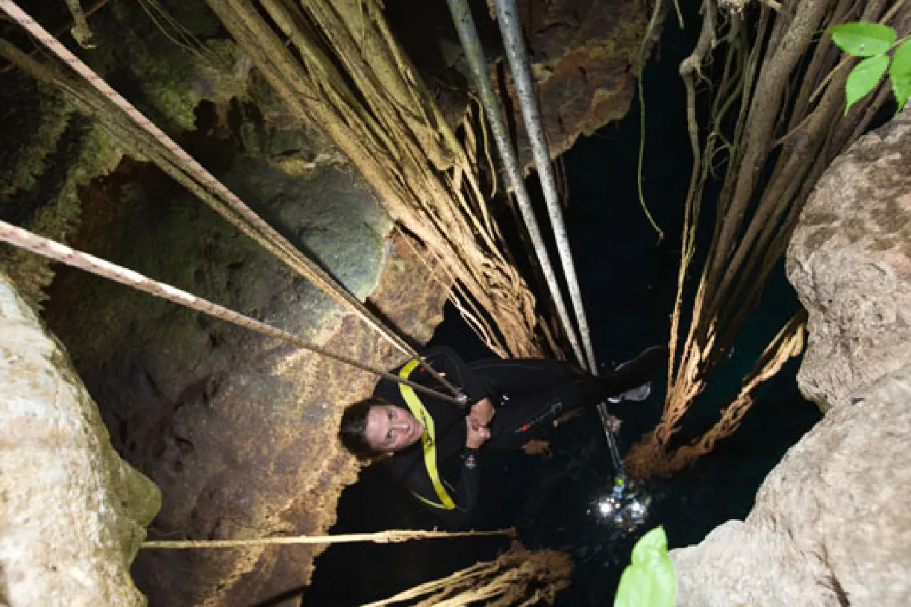 scuba diving Maya cenotes