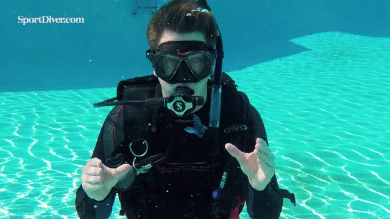 scuba diving hand signals