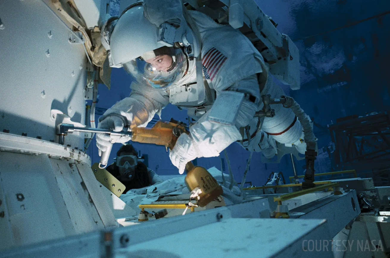 NASA astronaut scuba diving training
