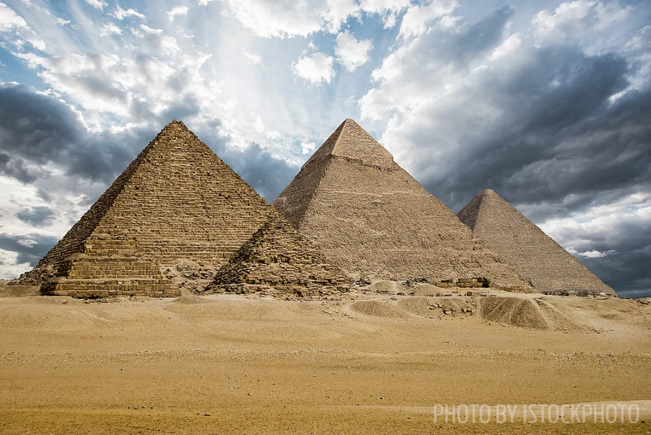 pyramids egypt