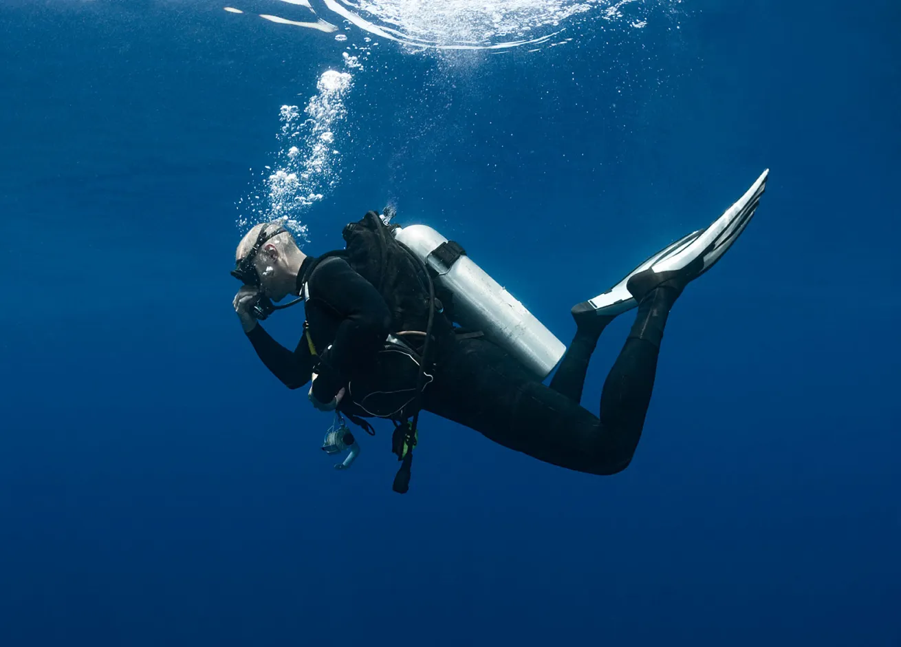 How To Equalize Ears Underwater When Scuba Diving