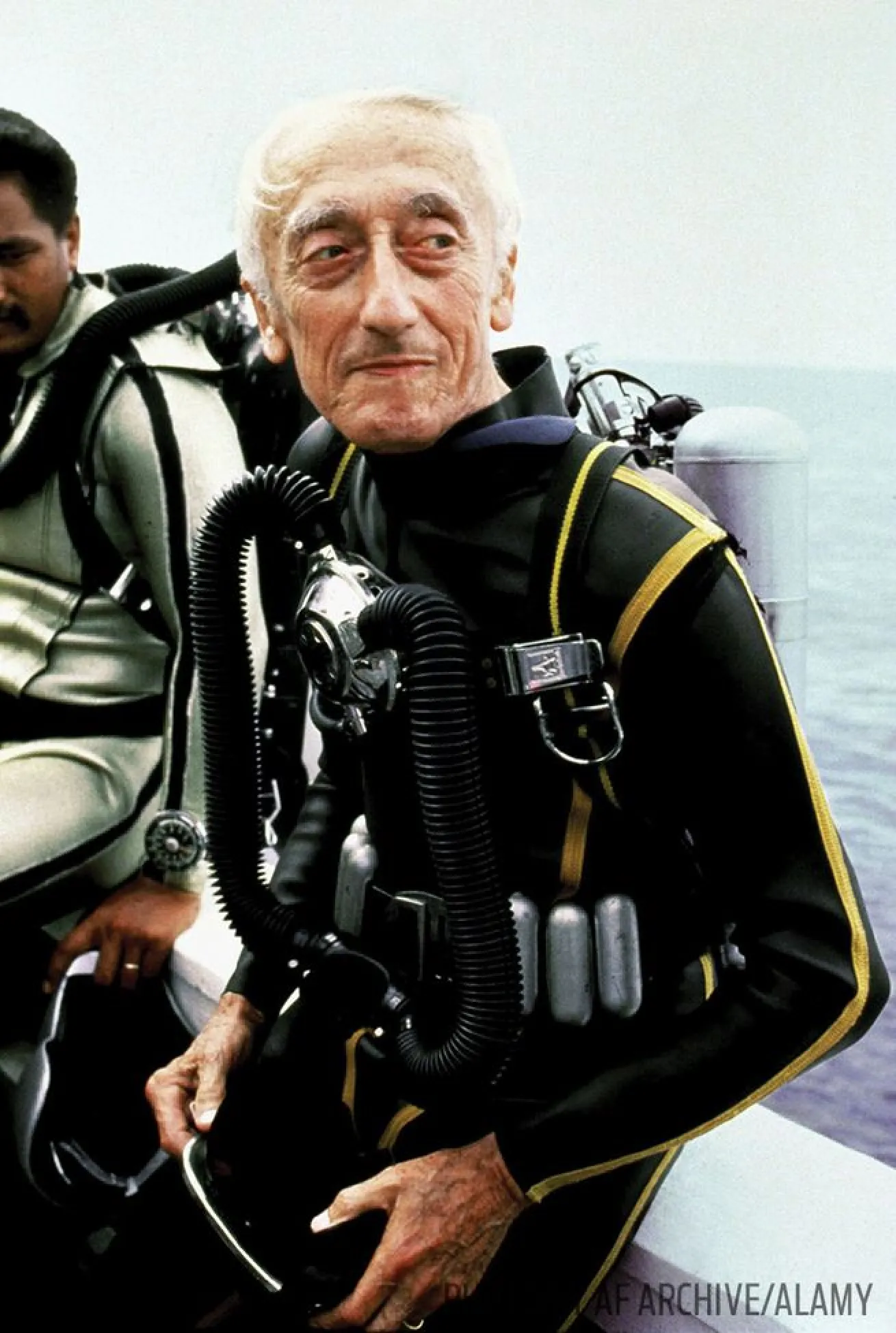 1956 Luis Marden joins Cousteau for a trip from France to the Suez Canal and returns with 1,200 images, the largest collection of underwater color photos at the time.