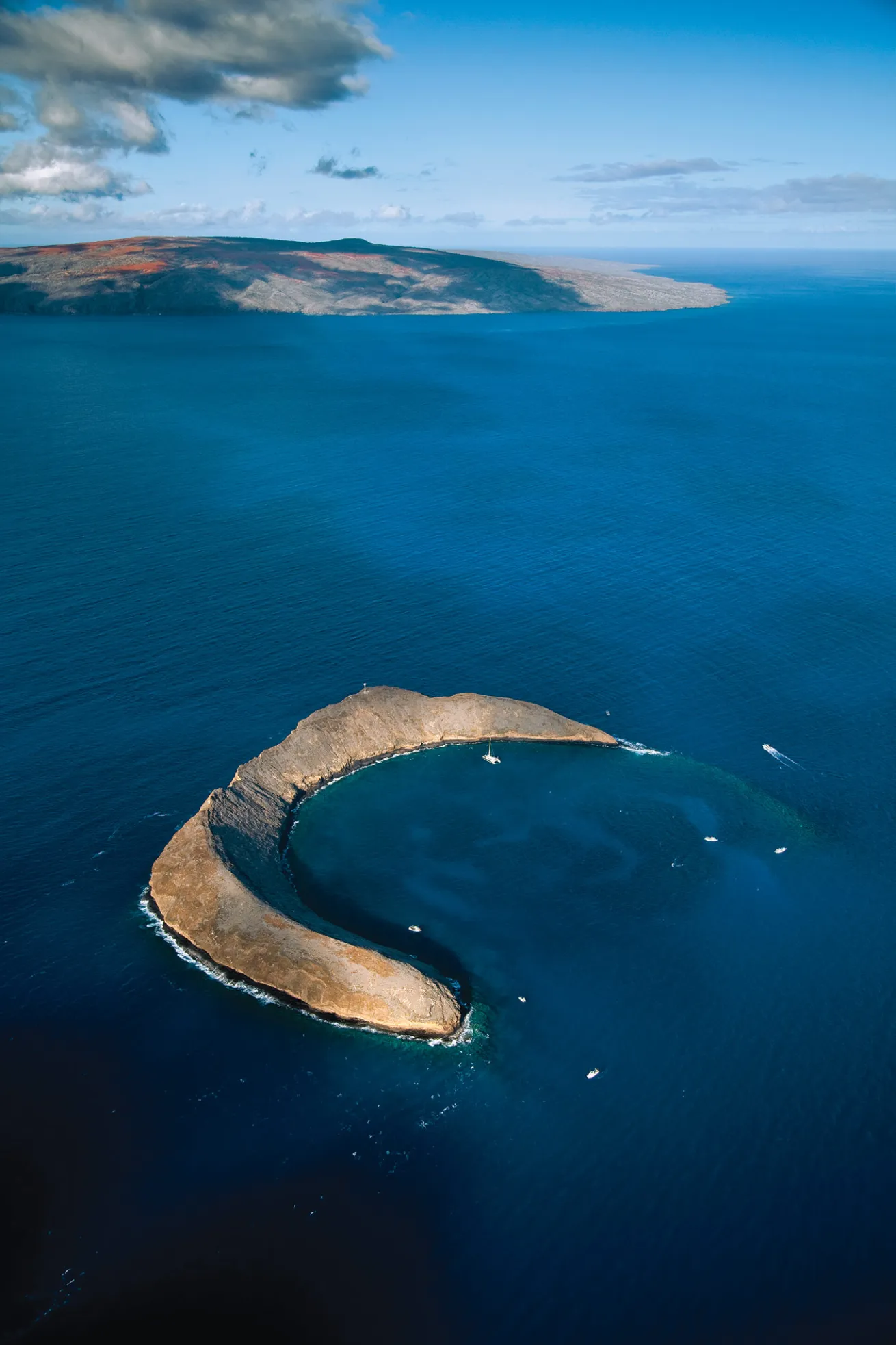 scuba diving hawaii volcanoes