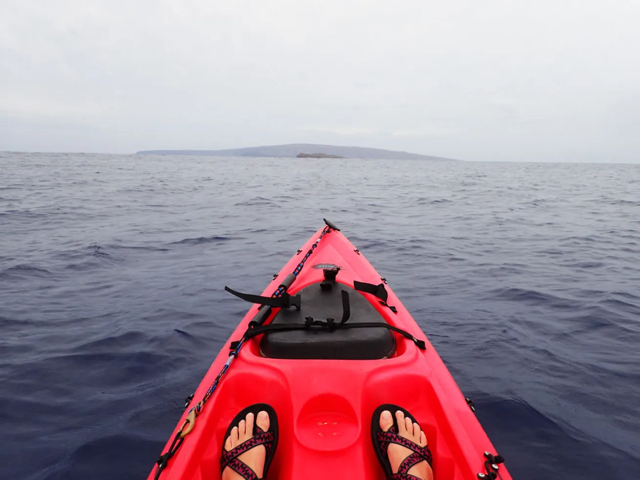 kayak tour in maui, hawaii