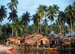 borneo-village.jpg.webp