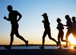 jogging.jpeg.webp