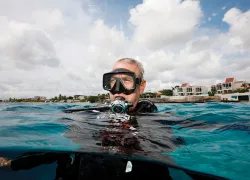 olddiver.jpg.webp
