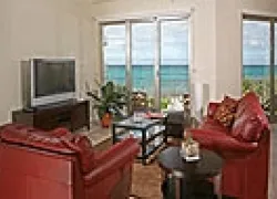 sothebysbahamas-_.jpg.webp