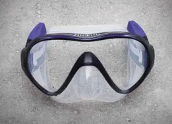 spdsl_masks_snorkels-.jpg.webp