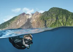 t-volcanoes-for-divers.jpeg.webp