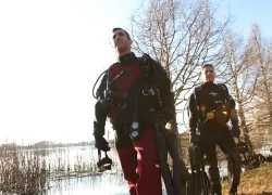 -drysuit-test-open.jpg.webp