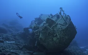 Kas CC A_Bat C Bk_Gemi_Dal C Bs CC A_Diving-  .jpg.webp