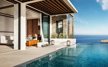 OneOnly_Kea_Island_Pool_Terrace_Alt__PrivateHomeOption_MASTER_Small-x.jpg.webp