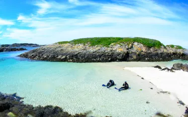 SNorkel Beach.jpg.webp
