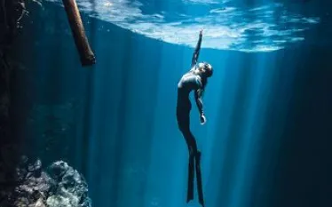 scuba-diving-people-photography-tips.jpg.webp