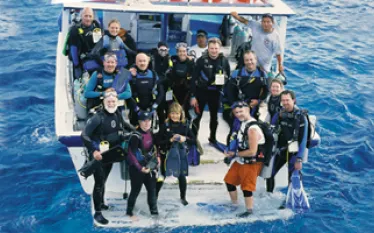 gear_fins_A.jpg.webp