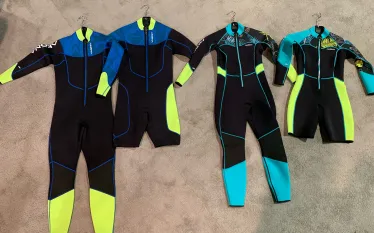 akona-quantum-stretch---mm-wetsuits-shorties_dema.png.webp