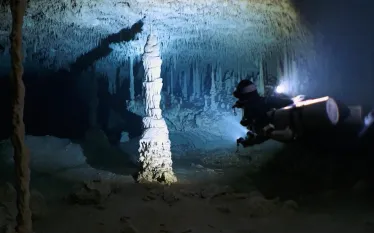 cave_diving_mexico.png.webp