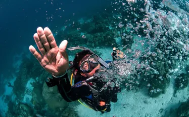 dive-pro-emergency-ascent-bonaireow_.jpg.webp