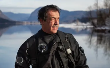 drysuit-diver-shutterstock-slav-productions.jpg.webp