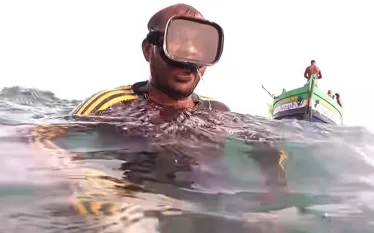 freediving-fisherman-india-shakti-vel.jpg.webp