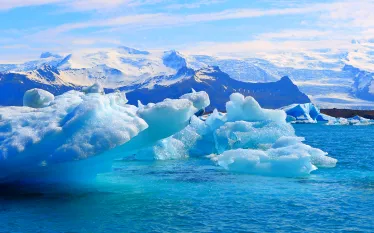 icebergs-arctic-credit-ocean-shutterstock-lialina.png.webp