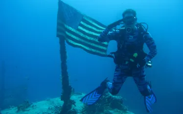 ist_diver.jpg.webp