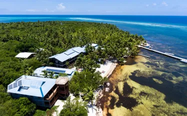 itza_lodge-_copy_.jpg.webp