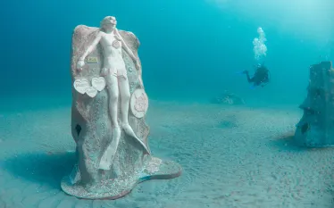 kevin-mehaffey-sculpture-andre-johnson.jpg.webp