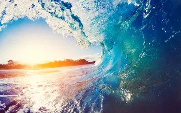 ocean-wave-shutterstock-epicstockmedia-web.jpg.webp